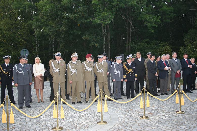 W wydarzeniu udział wzięli przedstawiciele wszystkich rodzajów broni oraz władze Małopolski i Krakowa.
