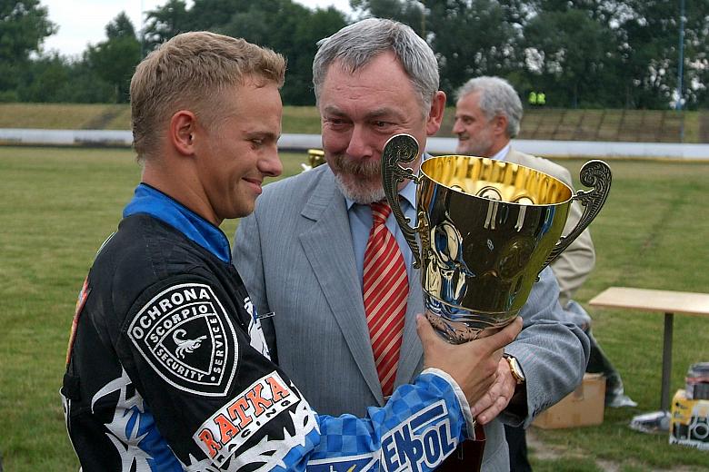 Pierwsze miejsce i Puchar Prezydenta Krakowa zdobył Szymon Kowolik ze Śląska Świętochłowice.