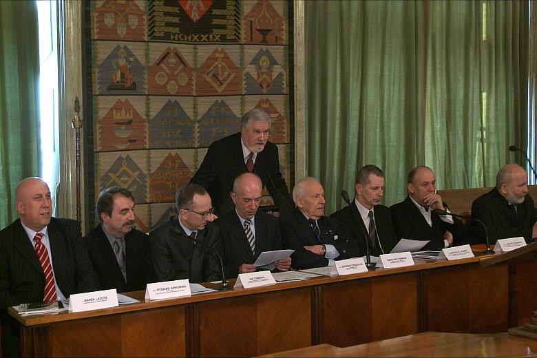 W sali Obrad Rady Miasta Krakowa, w 55. rocznicę śmierci generała Emila Fieldorfa "Nila", odbyło się uroczyste spotkan