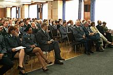 Uroczystość wręczenia certyfikatów odbyła się w siedzibie Komendy Wojewódzkiej Policji przy ul. Mogilskiej 109.