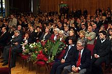 W uroczystości udział wzięli m.in. Wojewoda Małopolski, Prezydent Miasta Krakowa, przedstawiciele korpusu dyplomatycznego, kadra