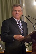 Głos zabrał Prezydent RP Aleksander Kwaśniewski.