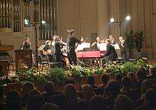W programie koncertu zaprezentowano dzieła instrumentalne i wokalno - instrumentalne włoskiego i angielskiego baroku.