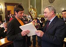 Najlepszym zawodnikom oraz trenerom Prezydent Krakowa wręczył listy gratulacyjne oraz nagrody i puchary.