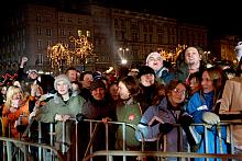 Podczas wieczornego koncertu odbyła się również licytacja na rzecz WOŚP. Prezydent Miasta Krakowa przekazał na ten cel trzy meda