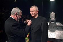Z okazji jubileuszu Prezydent wręczył Odznaki "Honoris gratia".
Uhonorowanymi zostali: Krzysztof Jasiński...