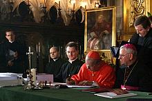 Uroczyste podpisanie protokołu 
z ostatniej sesji Trybunału Rogatoryjnego kończącej proces beatyfikacyjny i kanonizacyjny Jana 