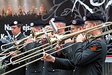 Występ holenderskiej orkiestry wojskowej przed krakowskim magistratem