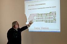 Podczas konferencji st. bryg. inż. Józef Pękala zaprezentował materiały dotyczące Galerii Krakowskiej.