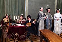 ...odbył sie koncert pastorałek w wykonaniu artystów Krakowskiej Opery Kameralnej.