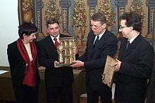 Tytuł "Generalnego Sponsora Willi Decjusza" oraz statuetkę "Decjusz 2006" otrzymał PKO Bank Polski SA. 