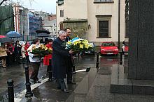 Święto Patrona Miasta - złożenie kwiatów pod pomnikiem J. Dietla