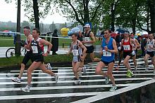 Zawodnicy rozpoczęli bieg na Błoniach, później biegli przez Rynek Główny, Bramę Floriańską, ul. Grodzką i Nową Hutę. 