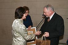 Później Prezydent witał przedstawicieli poszczególnych Miast. Bratysławę reprezentowała pani Anna Dytterova, Zastępca  Burmistrz