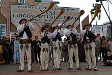Rodzina Haniaczyków z Zakopanego odegrała na trombitach sygnał do rozpoczęcia Targów.