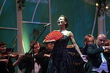 Arię Adeli z II aktu operetki "Zemsta nietoperza" Johanna Straussa wykonała Justyna Reczeniedi.