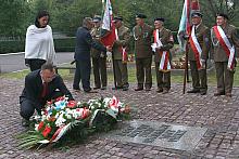 Przewodniczącemu Rady Miasta Krakowa Pawłowi Klimowiczowi towarzyszyła  radna Marta Patena.