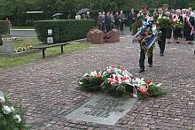 Złożeniem wieńców pod pomnikiem  rozpoczęły się krakowskie obchody 68. rocznicy wybuchu II wojny światowej. W imieniu Prezydenta