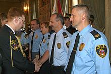 Komendant Wiaterek wręczył awanse na stopnie inspektorskie.