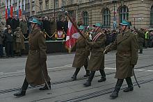 Poczet sztandarowy 21. pułku ułanów nadwiślańskich, tych o których śpiewano, że "Wisły nie widzieli".