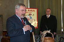 Następnie głos zabrał Prezydent Miasta Krakowa profesor Jacek Majchrowski...