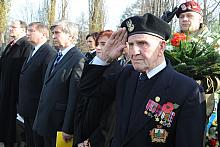 Wśród uczestników uroczystości nie zabrakło weterana z 3 Dywizji Strzelców Karpackich, który zgodnie ze zwyczajem z lat II wojny