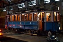 Wozy tramwajowe - które jeszcze niedawno jeździły po krakowskich ulicach - dziś są już tylko szacownymi zabytkami techniki.