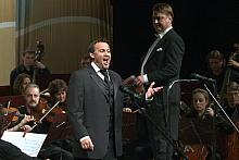 ...oraz tenor Michaił Urusow , solista moskiewskiego Teatru Muzycznego im. Konstantego Stanisławskiego.
 
