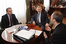 Wicepremier Waldemar Pawlak odwiedził Kraków i spotkał się z Prezydentem Miasta, Jackiem Majchrowskim. W rozmowie - jaka toczyła