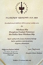 Symboliczne berła oraz akty nadania tytułu wręczyli laureatom Prezydent Krakowa Jacek Majchrowski i Przewodnicząca Rady Miasta M