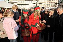 Z organizacji Targów Bożonarodzeniowych od 300 lat słynie Stuttgart. Podobne imprezy spotkać możemy w Mediolanie, Berlinie, Rzym
