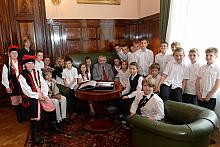 Spotkanie Prezydenta Miasta Krakowa z dziećmi z klasy VB ze Szkoły Podstawowej nr 129