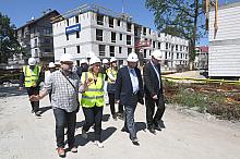 Podpisanie umowy na dofinansowanie II etapu budowy osiedla komunalnego Przyzby-Zalesie pomiędzy Gminą Miejską Kraków a BGK