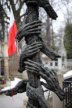 73. rocznica Zbrodni Katyńskiej i 18. rocznica poświęcenia Symbolicznej Mogiły - Pomnika Ofiar Komunizmu