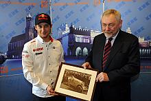 Podpisanie listu intencyjnego i briefing z kierowcą rajdowym Michałem Kościuszko