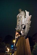 Apel wieczorny pod pomnikiem Marszałka Piłsudskiego