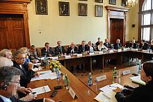 Okrągły stół z rektorami wyższych uczelni Krakowa i Frankfurtu