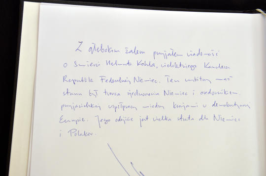 wpis kondolencyjny PMK - śmierć Helmuta Kohla