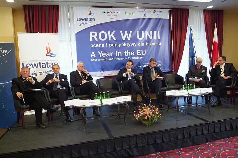 Od lewej: Janusz Kaczurba, doradca Zarządu PKPP, Marek Grela, ambasador Polski przy UE, Jerzy Hausner, społeczny doradca Premier
