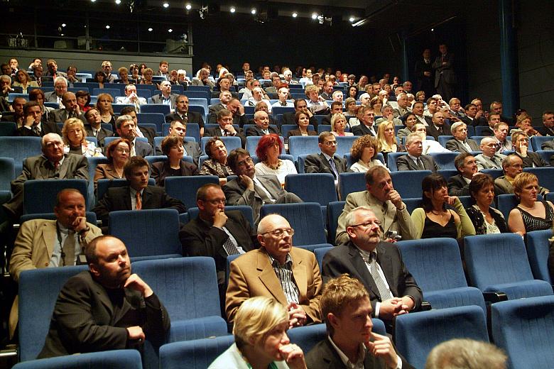 Uroczystość odbyła się w auli Państwowej Wyższej Szkoły Teatralnej.