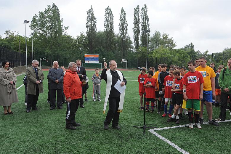 Przy ul. Jerzmanowskiego, w Prokocimiu, otwarto kompleks boisk "Orlik 2012".
Otwarcia obiektów dokonał Prezydent Krak