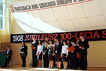 Po części oficjalnej - podczas której Prezydent Miasta Krakowa wręczył Odznakę "Honoris gratia"  dwóm nauczycielkom,  