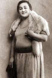 Siran Paradżanowa - matka Siergieja