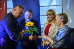 49.jpg-VIII Gala MDT