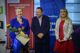 85.jpg-VIII Gala MDT