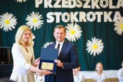 omg-0215(1).jpg-Jubileusz 50-lecia Samorządowego Przedszkola 131 Stokrotka