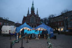 bsk_3353.jpg-Przedświąteczny karp dla Krakowa - Rynek Podgórski