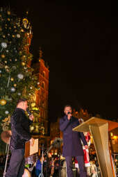 20241206-bsk_4430.jpg-Uroczyste zaświecenie choinki