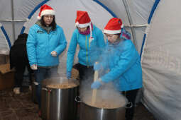 20241213-bsk_6420.jpg-Przedświąteczny karp dla Krakowa - Mały Rynek