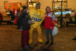 20241213-bsk_6505.jpg-Przedświąteczny karp dla Krakowa - Mały Rynek